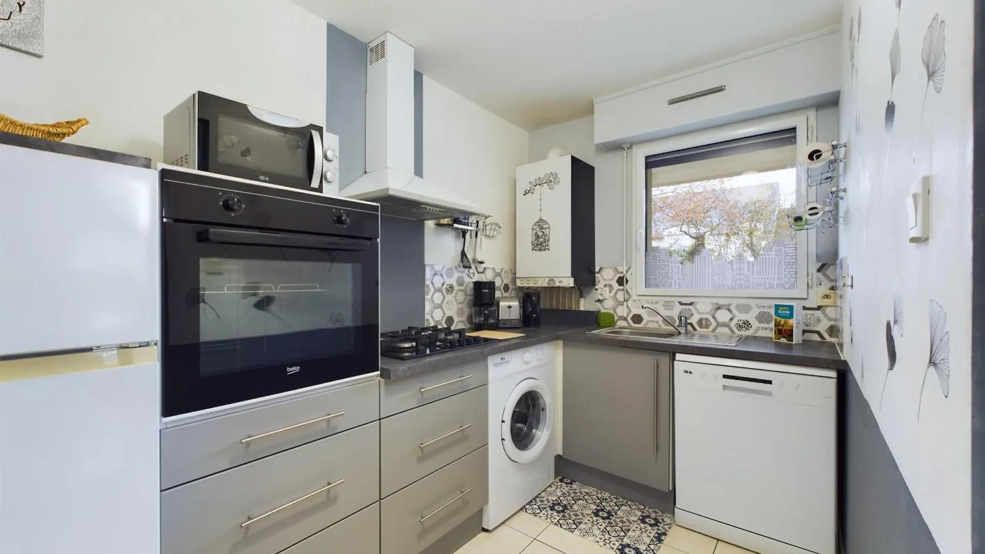 Apartment Concarneau, Appartement Pour 4 Personnes France